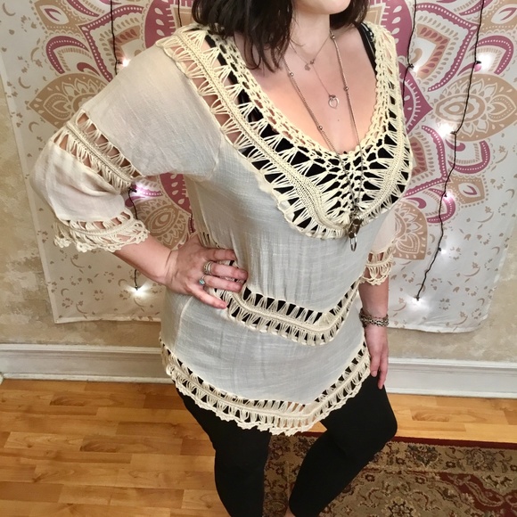 Tops - Boho Top V Neck Crochet Tunic Blouse NWOT